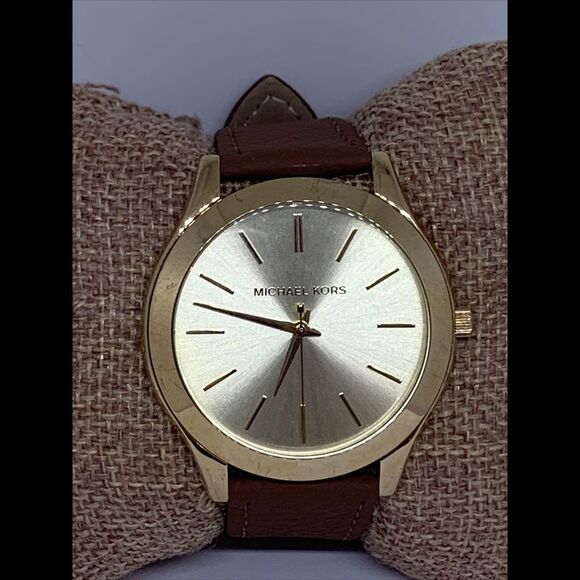 Michael Kors Runway MK3179 Women's Brown Leather Analog Dial Quartz Watch WFH177 - Picture 2 of 11